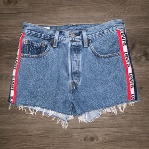 Levi’s 501 denim shorts